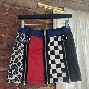 Colorblock Mini Skirt with Zipper Details